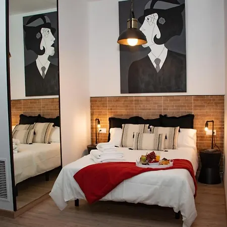 Soraya's Place - Chopin 2 Apartment
